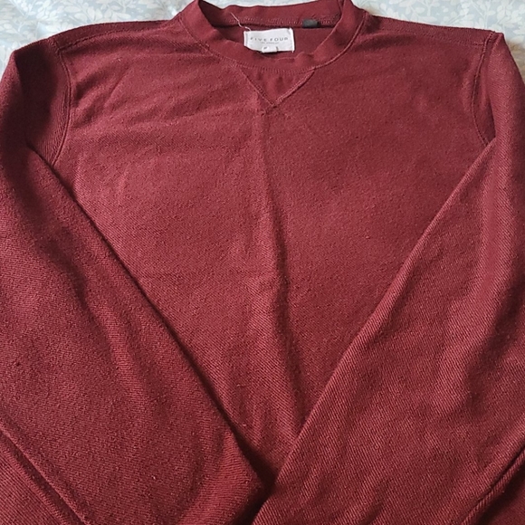 🍍Maroon Sweater🍍 - Picture 1 of 7